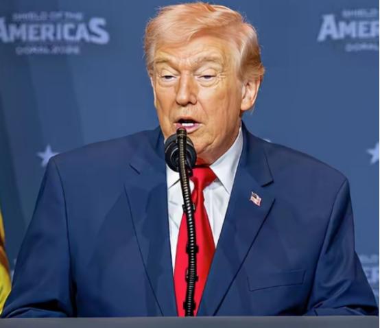 特朗普又发飙了。这次被他喷的是韩国，而且喷得相当难听——当着全美国的面，骂韩国“