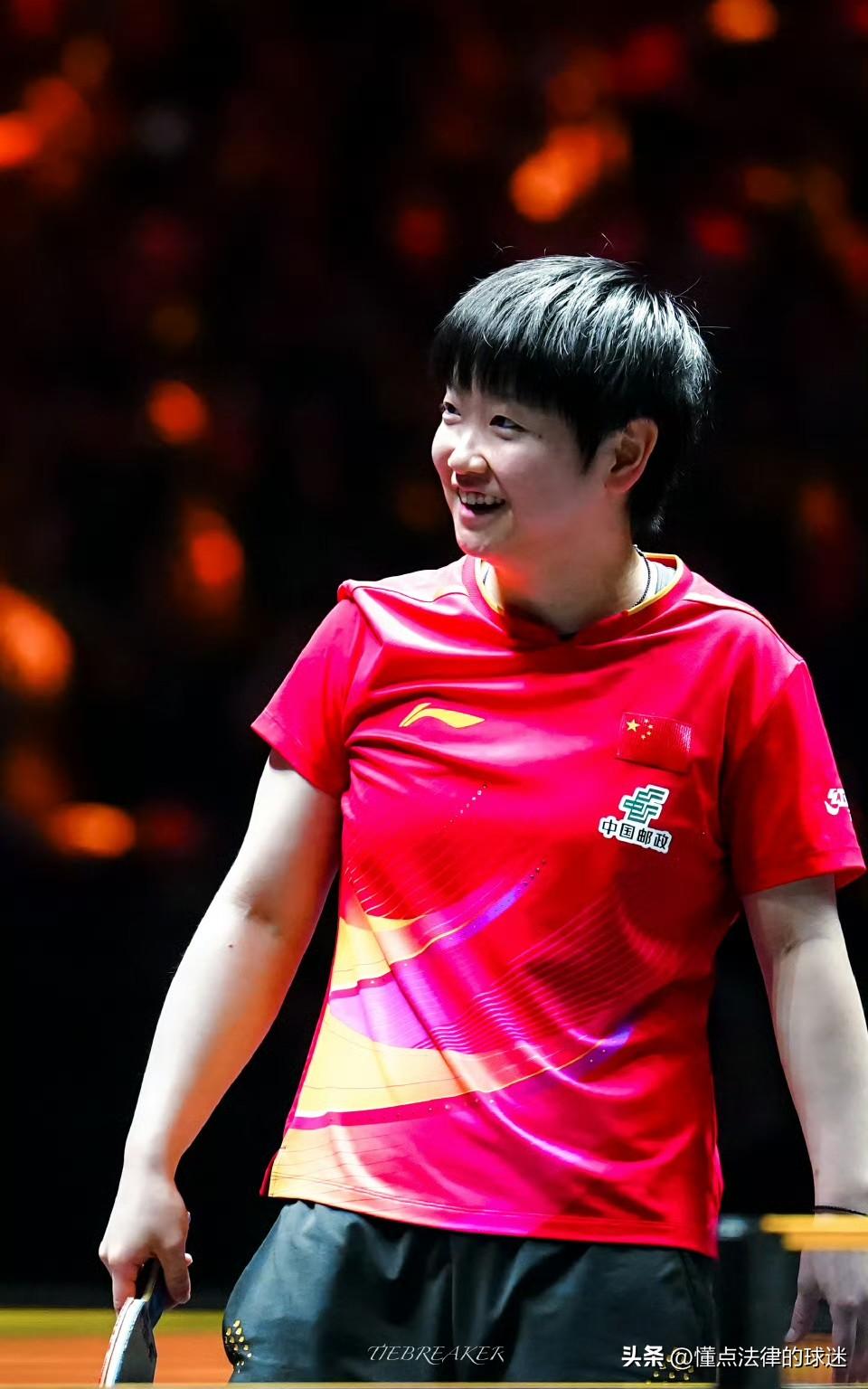 今晚19:00巅峰对决:孙颖莎VS王曼昱
新加坡大满贯赛女单决赛：
孙颖莎VS王