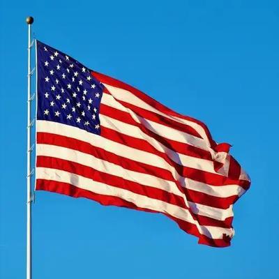 这场侵略战争让我再次感慨，美国的余威在全世界仍然影响广泛，形成了与实力极不匹配的