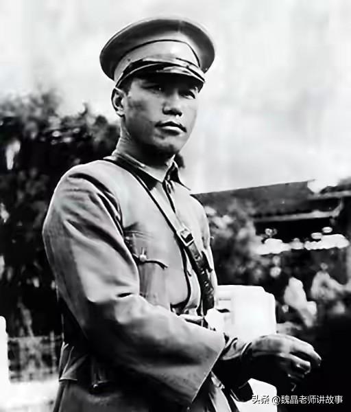 钱大钧枪毙军统站长是咋回事？
这是抗战时期发生于1938年武汉会战期间，国民党高