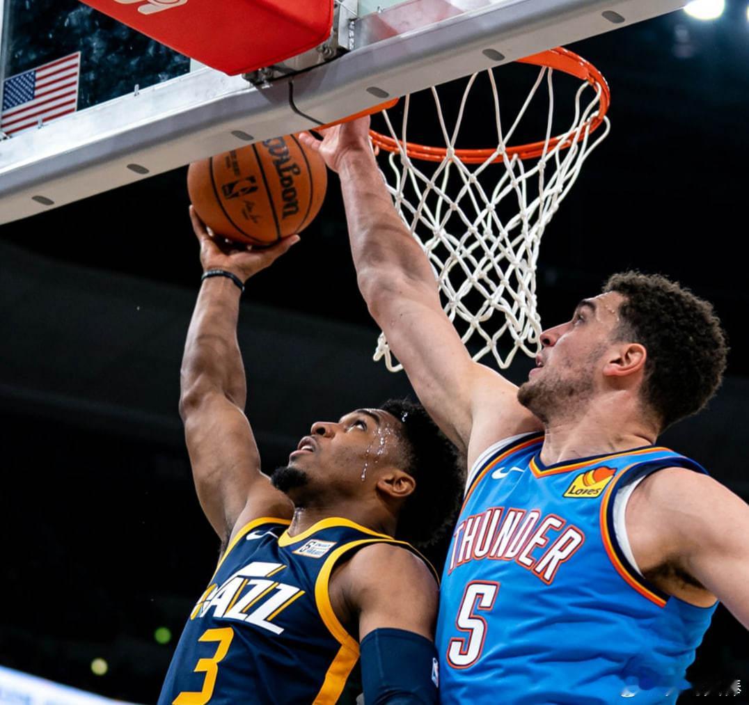 12/8 NBA - 常规赛07:00夏洛特黄蜂vs丹佛掘金夏洛特黄蜂(+10.