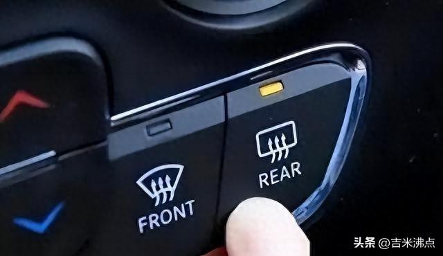 92号和95号汽油天天见，加错一箱油真能干废发动机？加油站员工不会告诉你的三件事