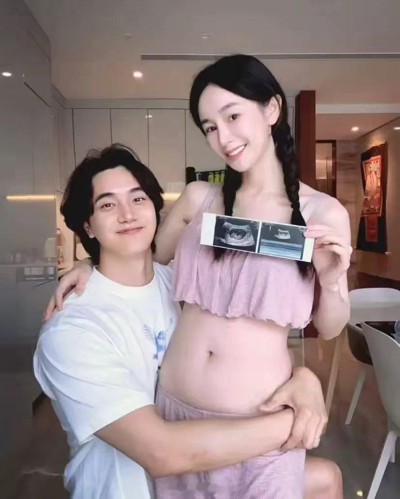 张檬做的试管怀孕张檬怀孕太不容易了，自曝是通过试管怀上宝宝的张檬和金圣恩结婚多年