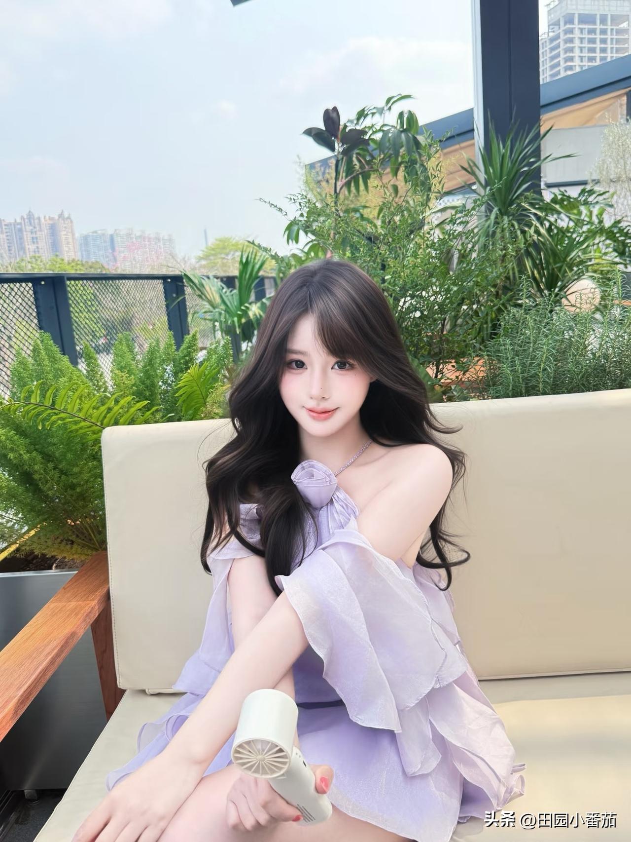 想你的时候，风都带着温柔的味道
甜系少女照 写真温柔美少女