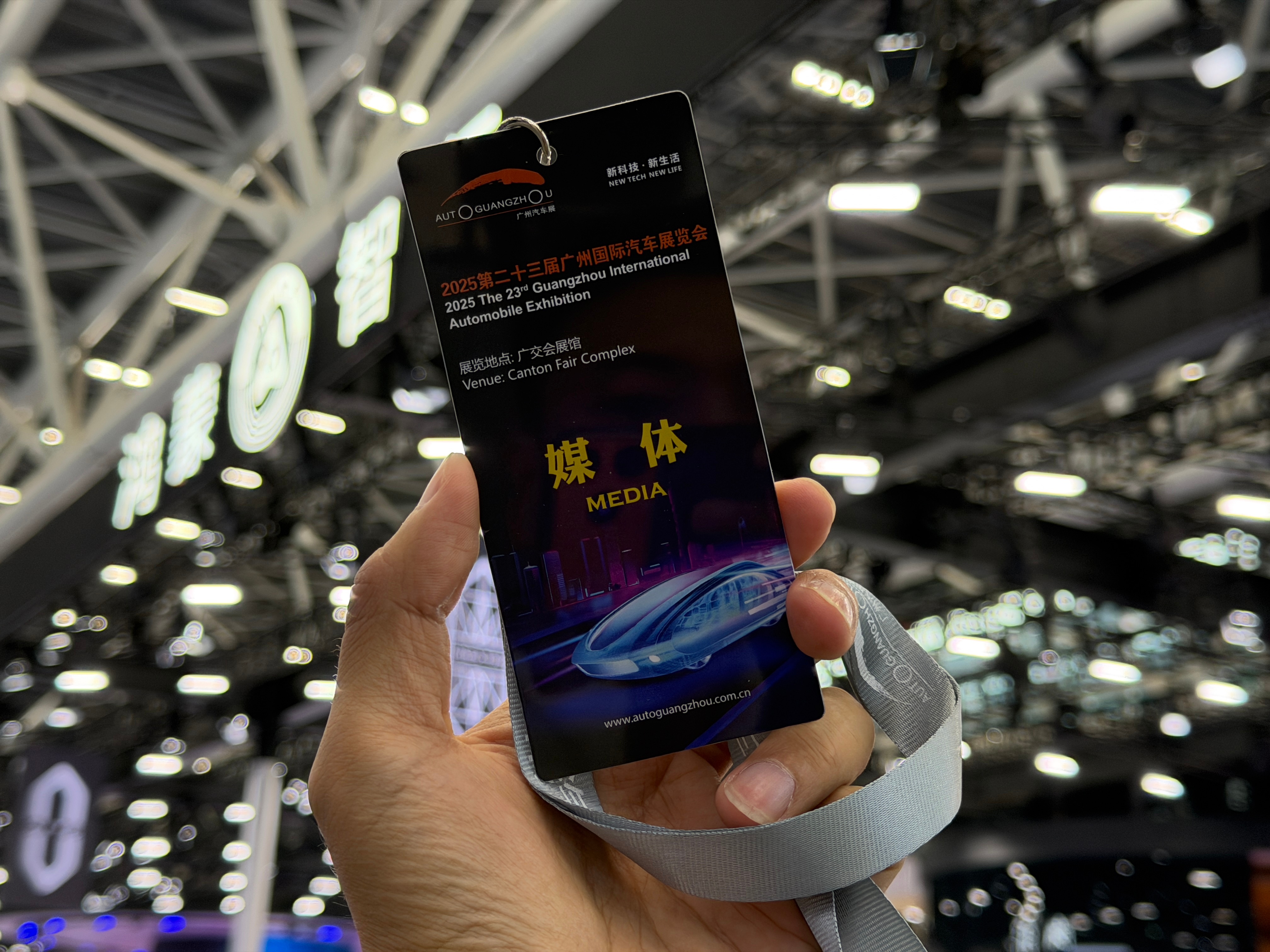 到了到了，鸿蒙智行，五界齐发，先打个卡！ 