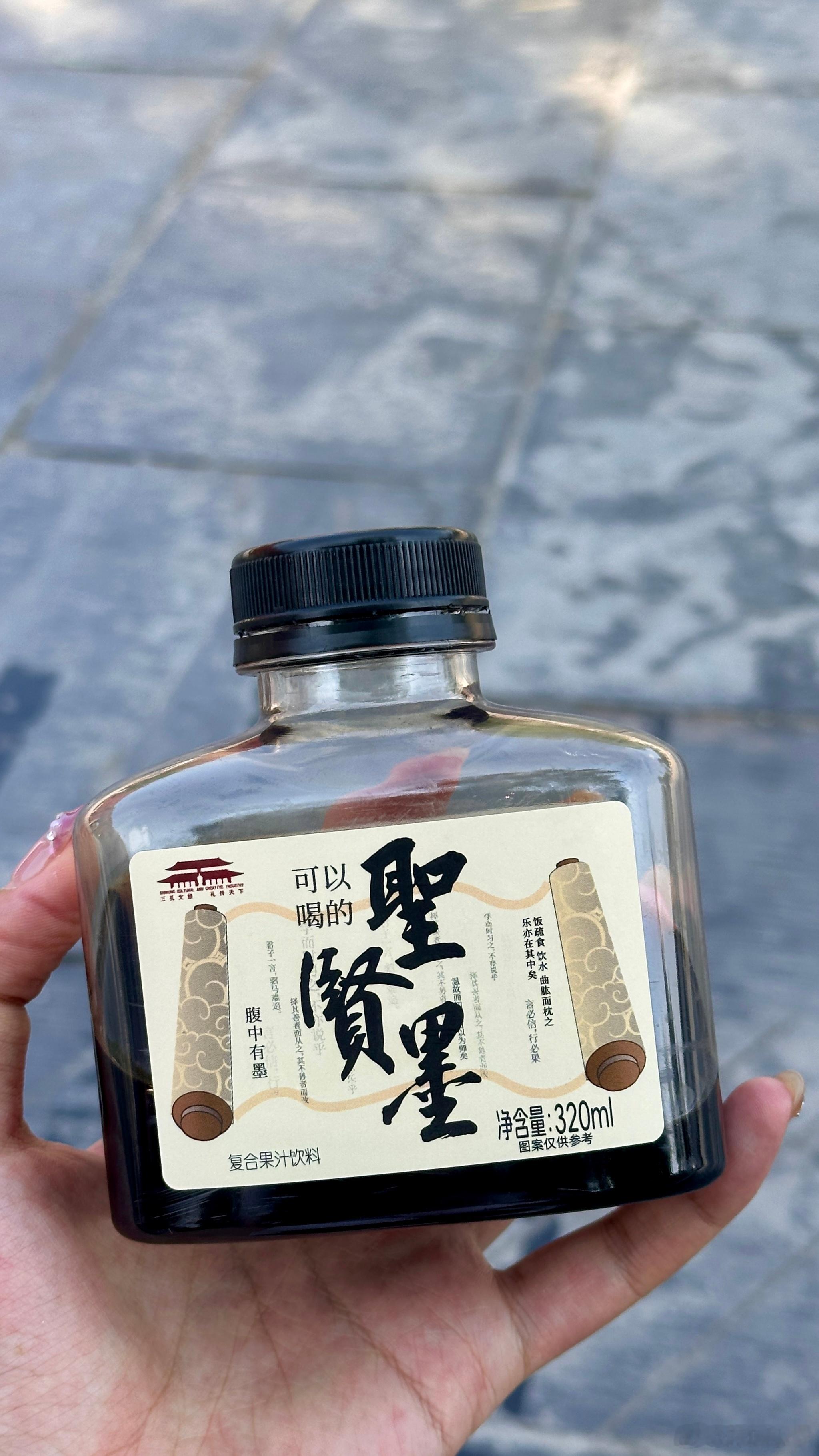 回到山东终于可以总是吃到好吃的酸奶夹了（被家里的酸奶夹伤害n次后，就是太热了日常
