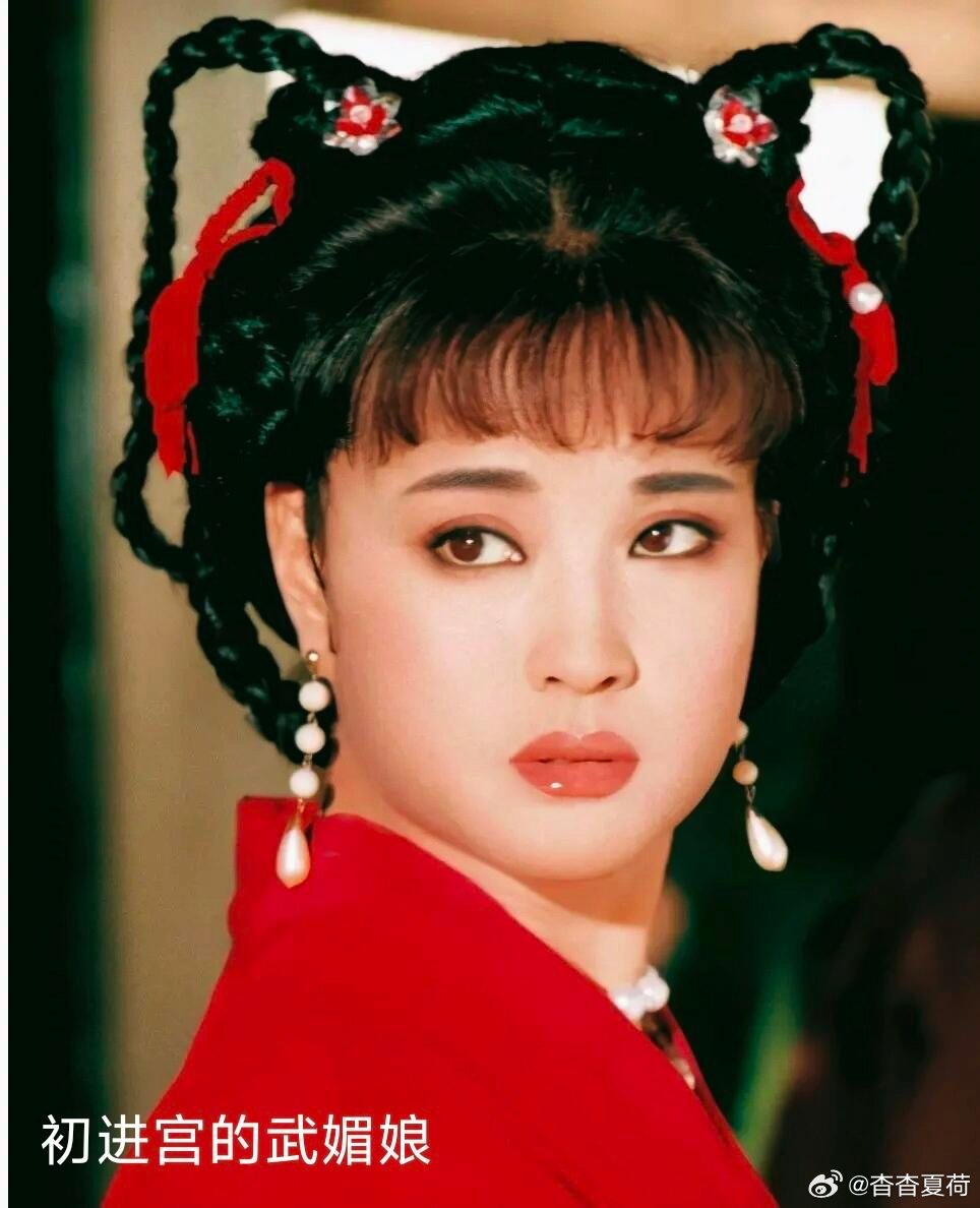 刘晓庆一句话就让人磕到了盛世天下有自己的通天代 别人只看表面甜蜜，她读懂背后的担