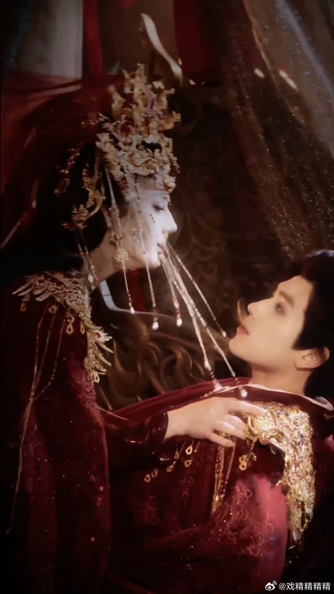 现在脖子咋了？ 