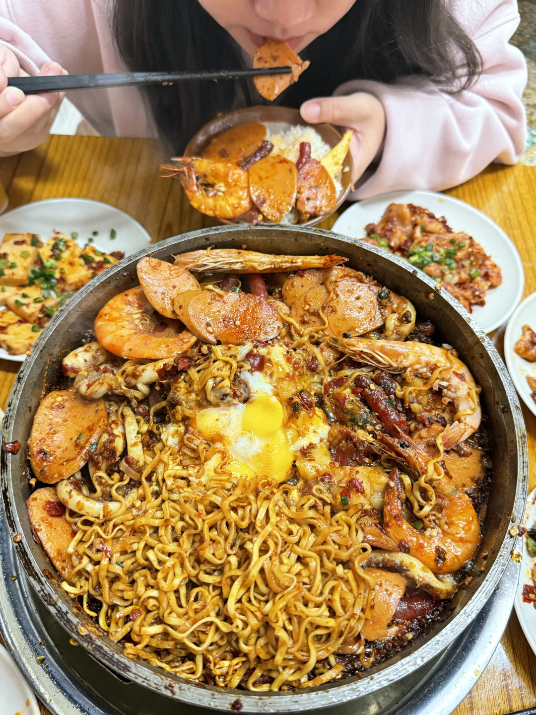 去谢家湾就吃这个。。。人均30的小破店