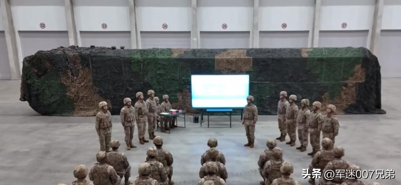 此次美国与以色列攻击伊郎，玩“斩首”攻击，又使用了大量的“战斧”版亚音速巡航导弹