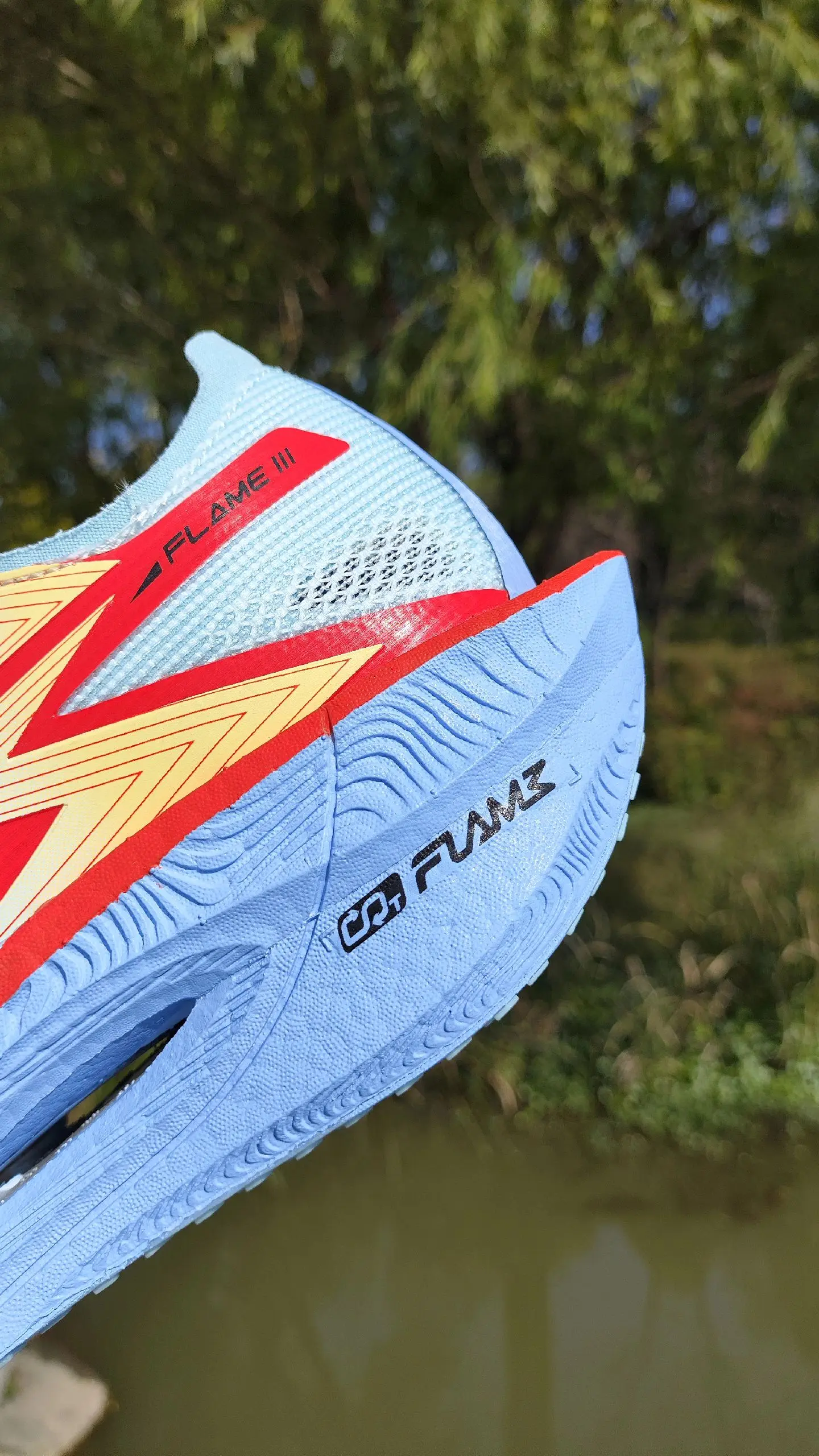 飞燃3【蟹老板】配色开箱，打多少分？