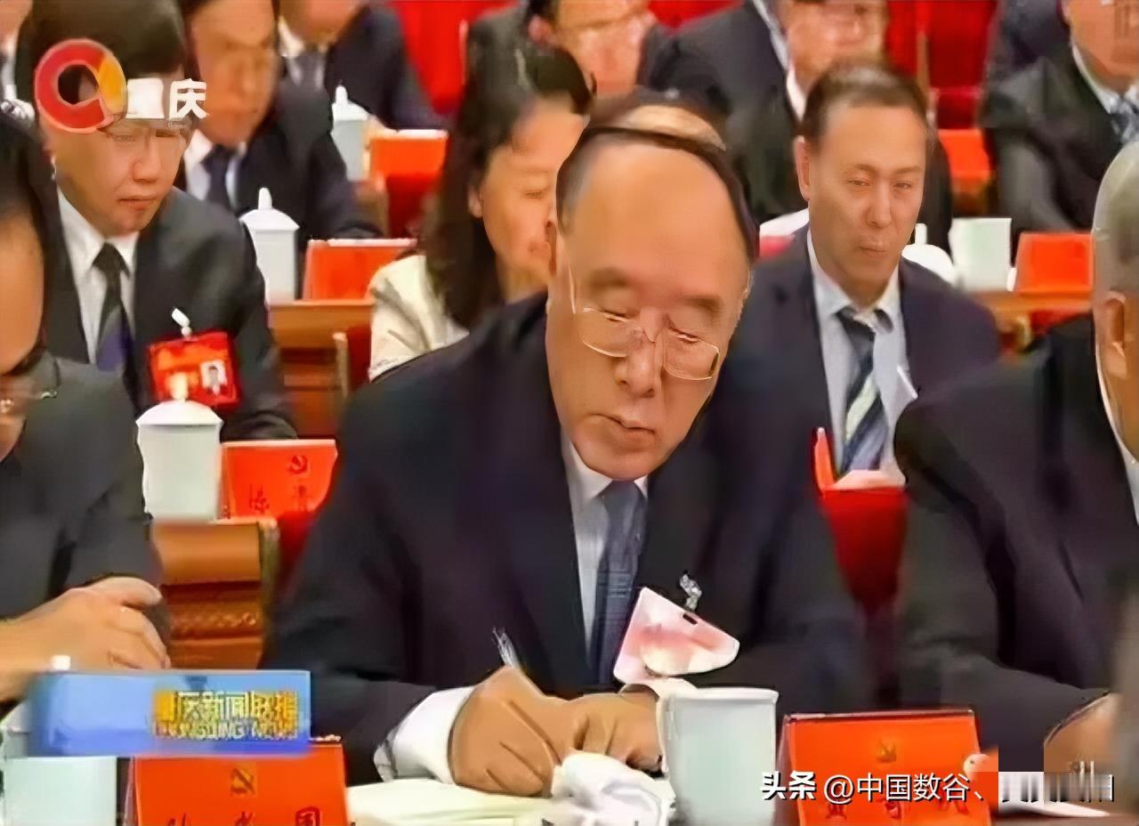 专家建议将老年人房产可领工资，去世后房产充公：大家怎么看；

我们的黄奇帆专家建