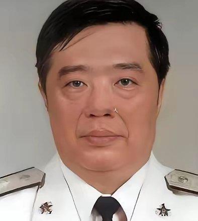 那段没人敢忘的航母往事很多人知道辽宁舰，却少有人知道背后这段赌上一切的传奇故事苏