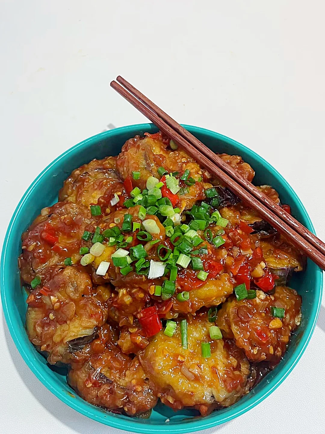 今天吃什么？？宅家自制鱼香茄盒（附教程）