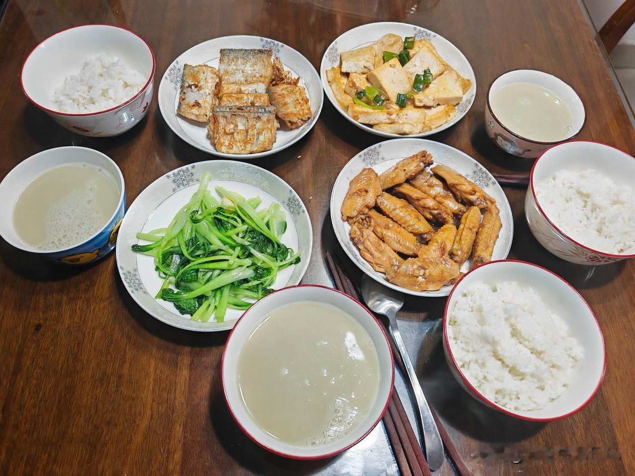 这个活动到底要不要继续写，我也是没了主意，想着一直在更新呢，索性就此分享一下我家