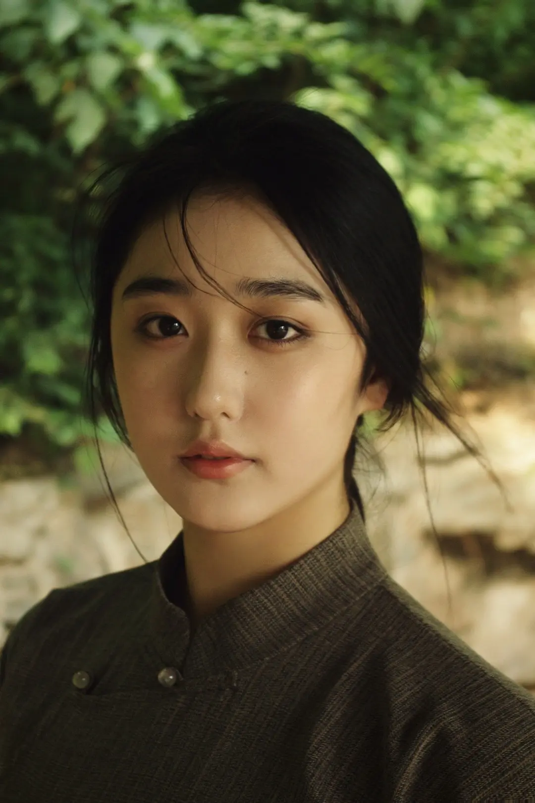 山月不知心底事，水风空落眼前花。