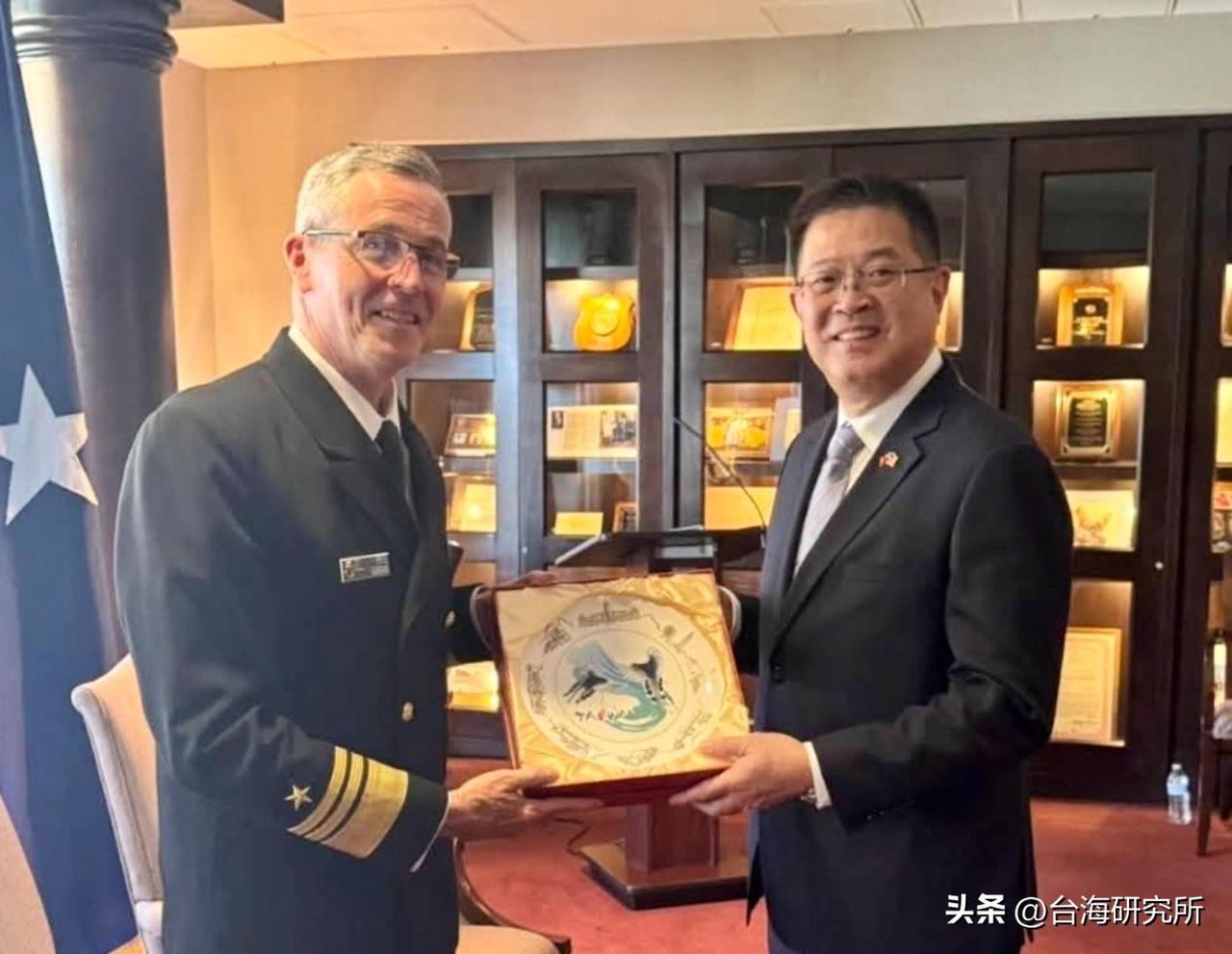 首次！台湾军官进美国国防大学名人堂

美国国防大学国际学人名人堂收录台“国安会”
