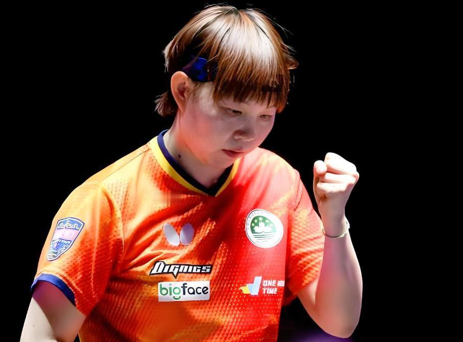 陈振江太牛了，大藤遮挡，
朱雨玲心浮气躁的时候，
陈振江的处理方式堪称教科书。