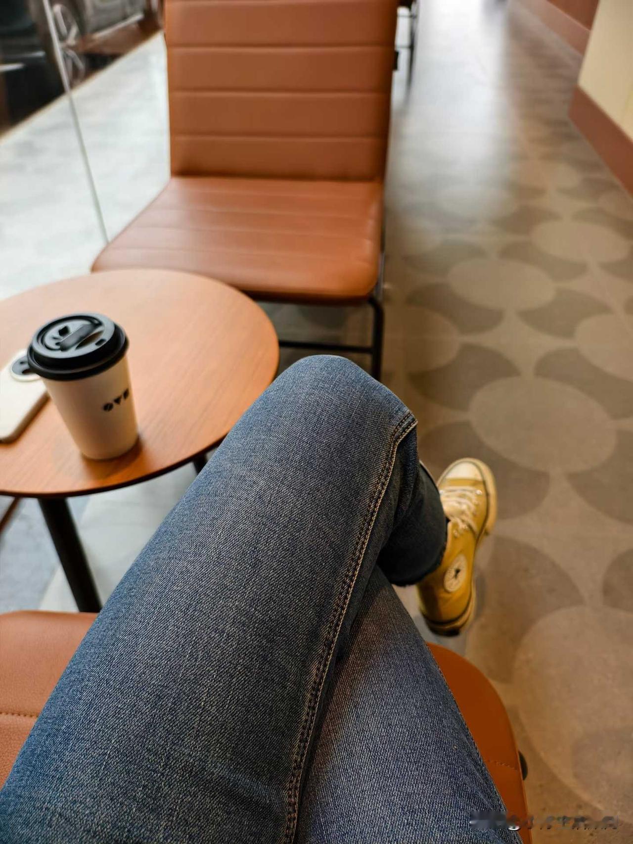 无人扶我青云志，姐我自己坐缆车上去[捂脸]