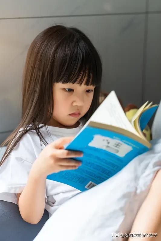 读书的孩子应不应该做家务? 读书的孩子当然应该做家务！很多家长觉得孩子只要学习好