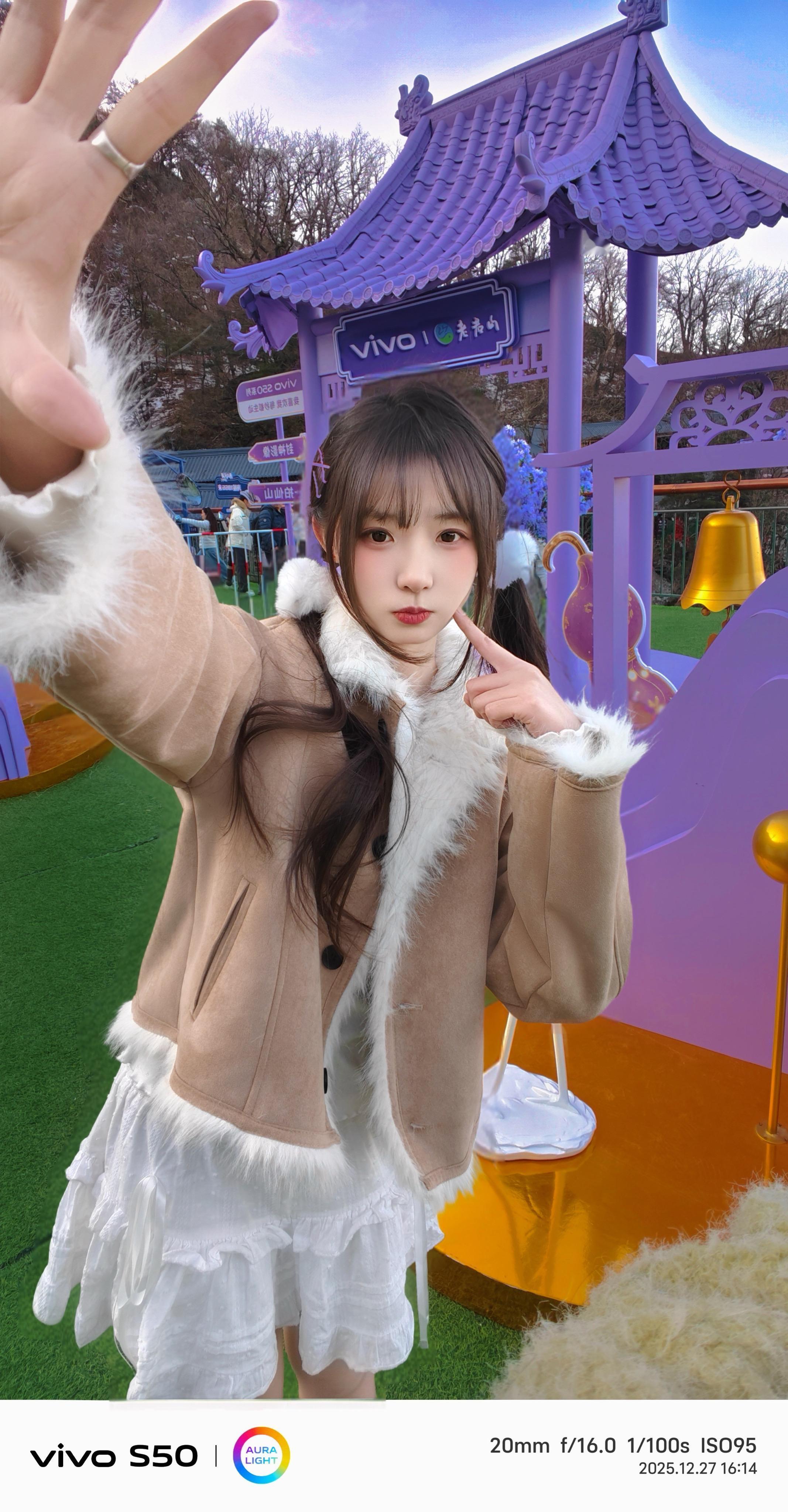 从不抛硬币 因为我知道幸福一直都在我手中