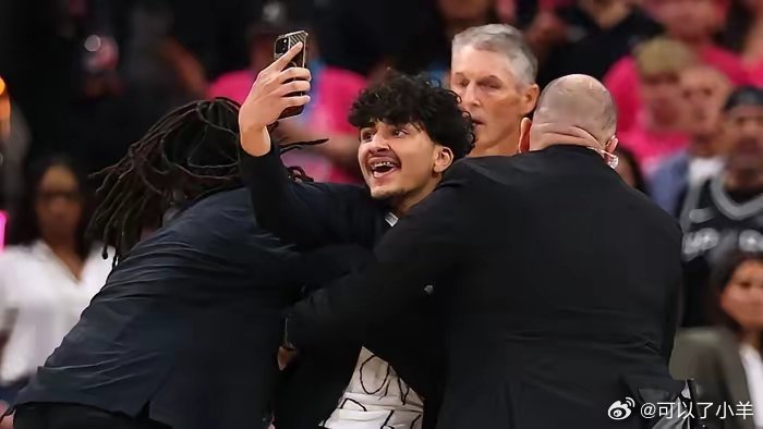 NBA冲场球迷已被逮捕快讯｜重磅处罚！冲场球迷被捕+终生全联盟禁入，同伙同罚终身