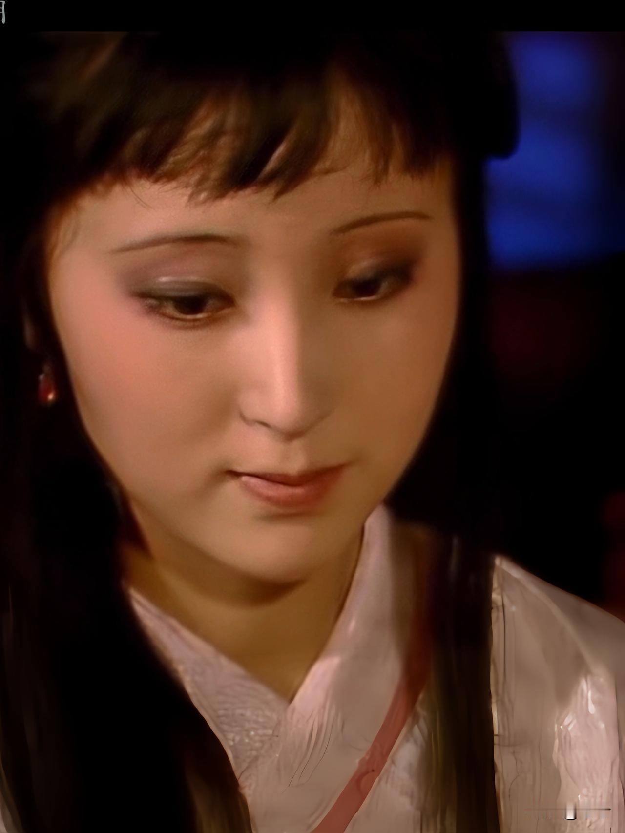 人这一辈子
有人说：
很多人偏爱林黛玉的性格，
不是喜欢她多愁善感、爱流泪的小性