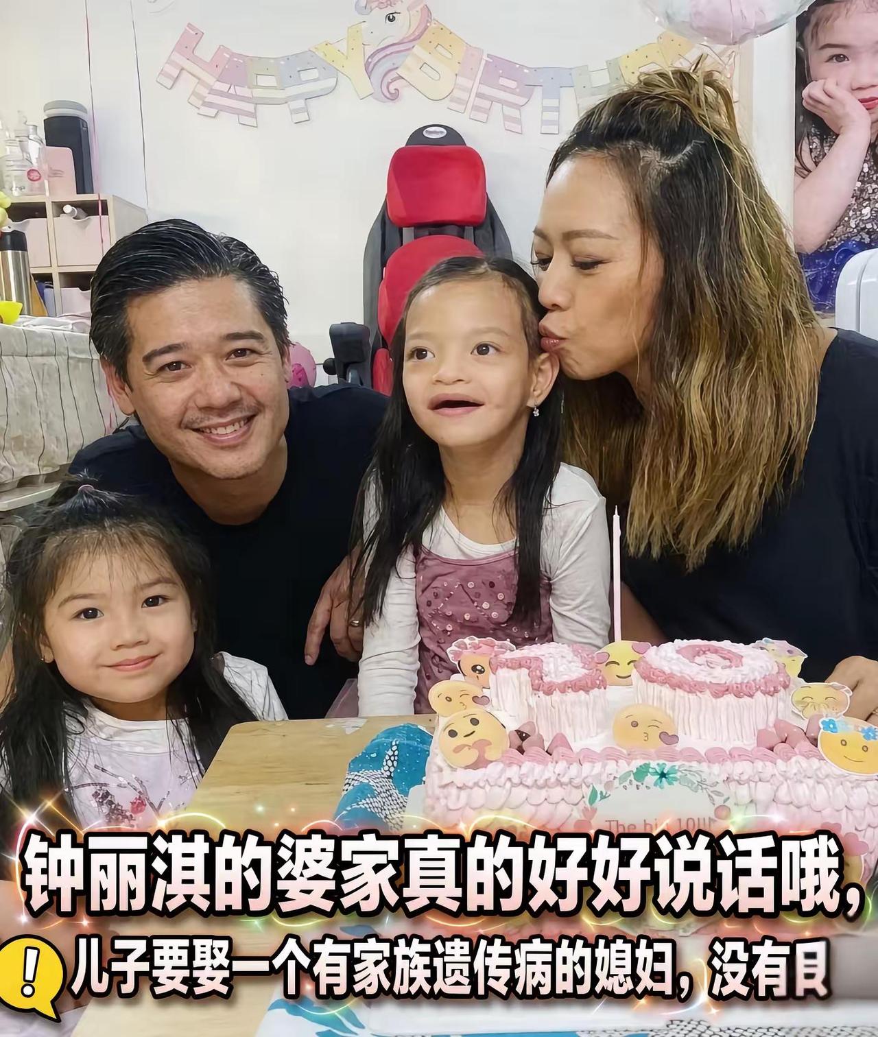 说起钟丽淇，很多观众记得她是《冲上云霄》里灵气满满的TVB演员。而大众真正动容的
