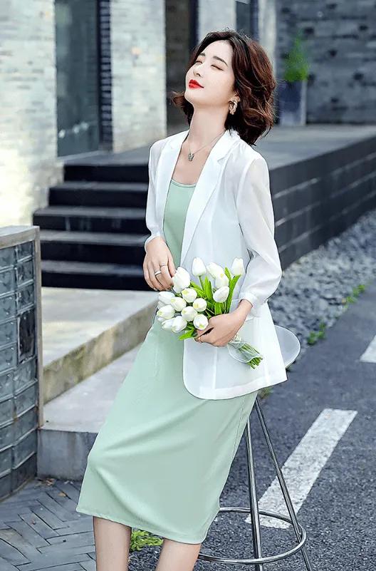 中年女性提升自己的审美定力，格局打开、真正气质不因年龄增长而崩塌
微头条《原创》
