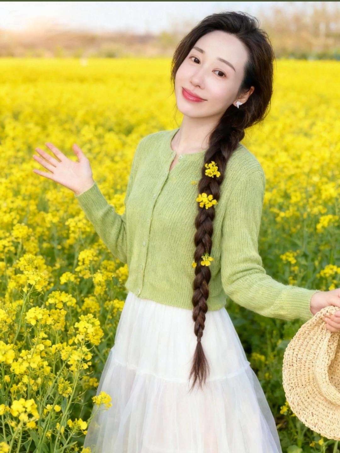 82年43岁
单身离异12年
发现走着走着
很多人慢慢走散
处着处着
很多关系慢