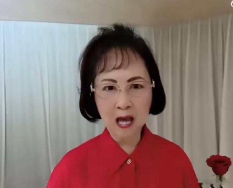 琼瑶告别视频 琼瑶去世前录制的告别视频中，琼瑶的状态很好，脸色红润，精神头非常好