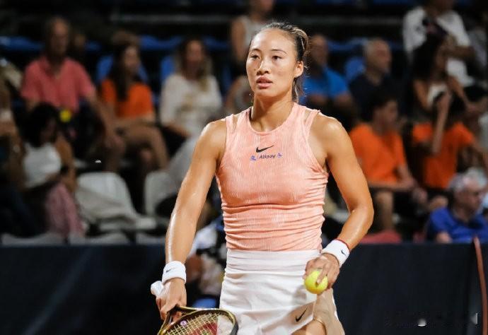 网球：郑钦文晋级WTA250巴勒莫站四强

WTA250巴勒莫站1/4决赛，卫冕