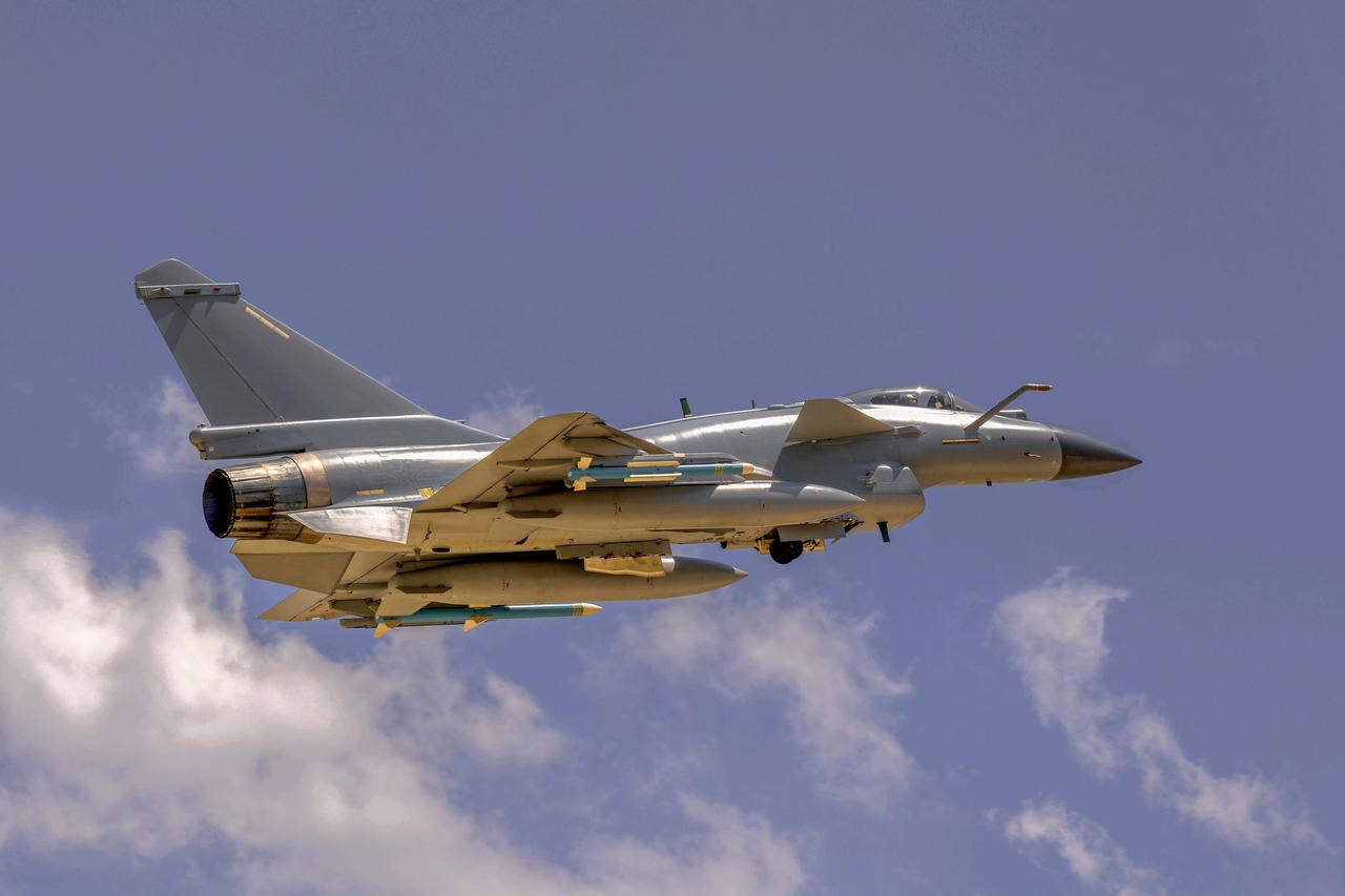 歼-10C靓图歼-10c 歼-10C 歼 10