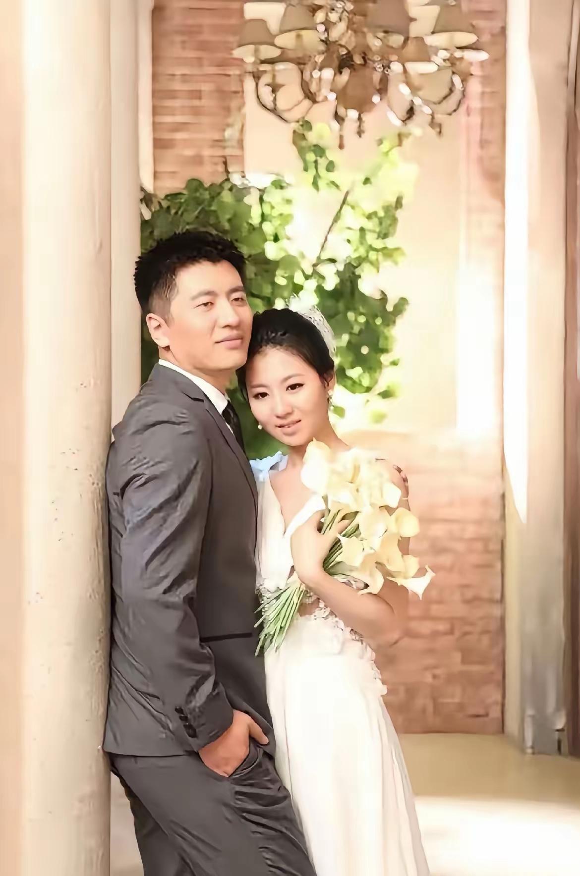 朋友刷到李丽倩中元节发的那段话，
看完跟我说了一句大实话：
这才是真正爱过的人该