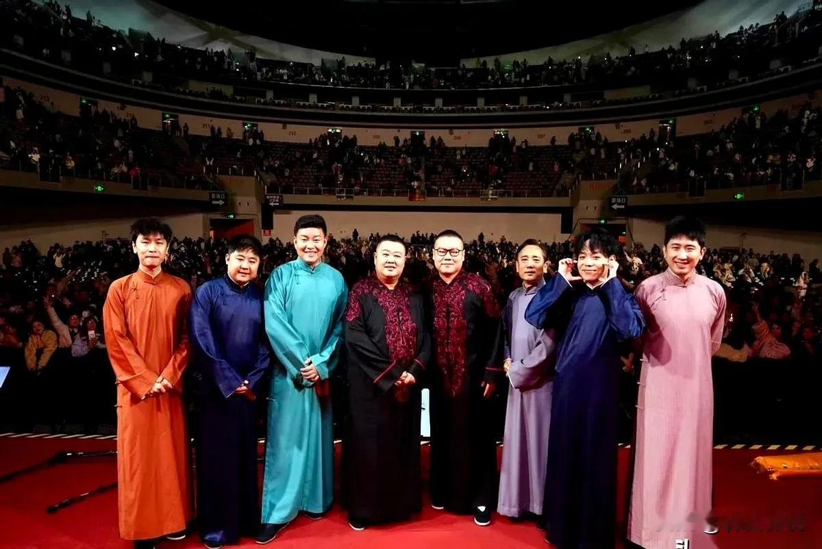 假如今年春节岳云鹏不上春晚了，你会看春晚嘛？

岳云鹏说今年“说不上春晚了”
