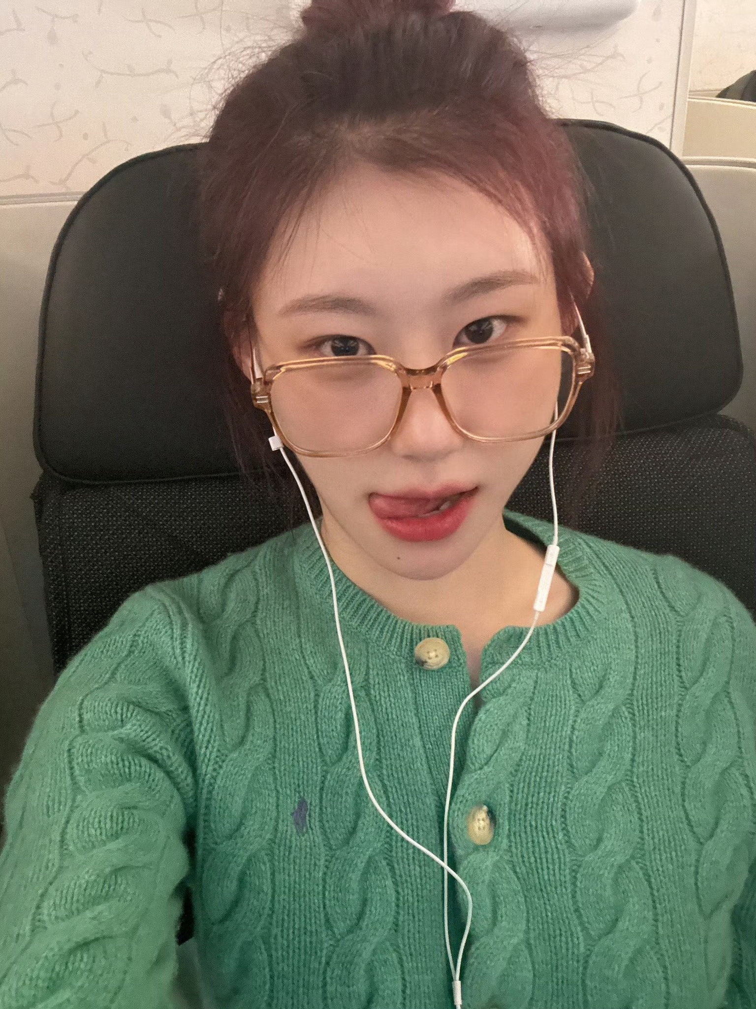 李彩领 