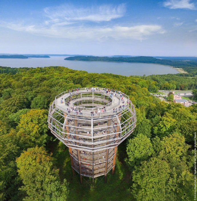 【这里是德国】吕根岛(Rügen)是德国最大的岛屿，有着“波罗的海梦幻之岛”的美