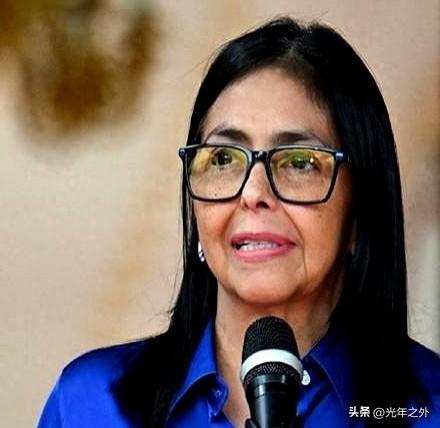 低头的委内瑞拉，能换来活路吗？

当地时间3月2日，委内瑞拉代总统罗德里格斯在国