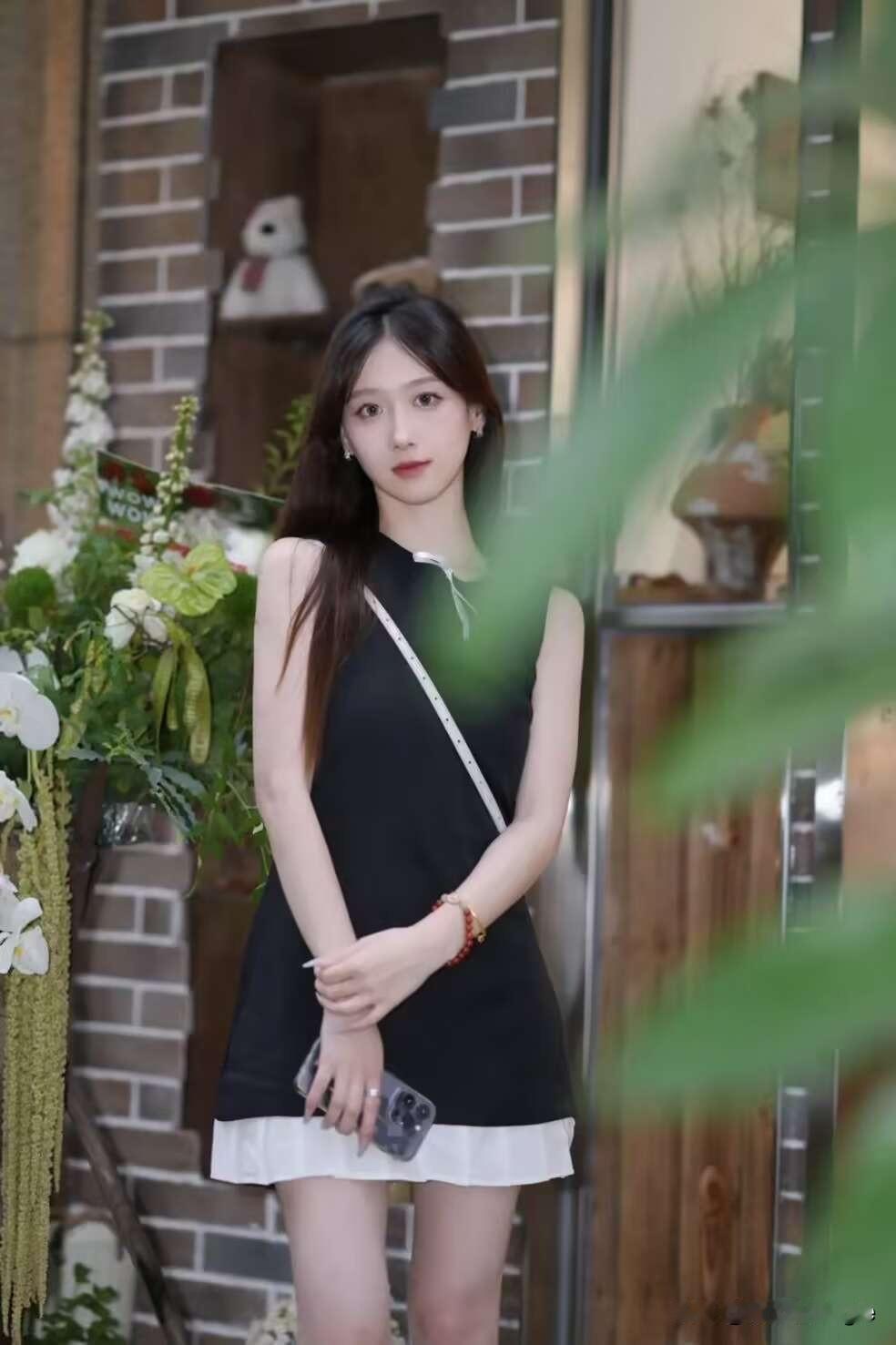 元气少女穿搭指南👗💄👠，甜美与时尚并存！