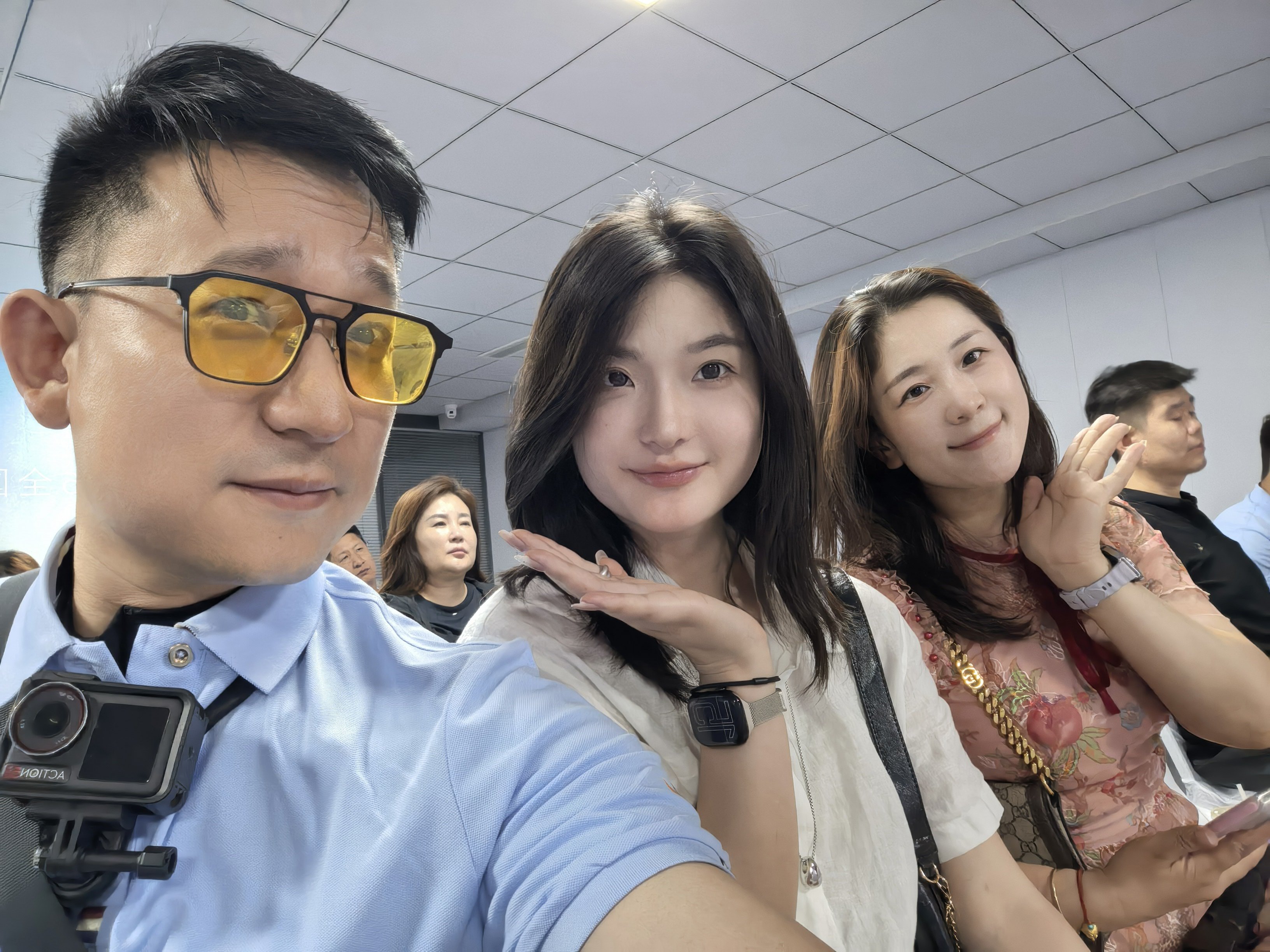 蔚来美食嘉年华落地兴福镇全国车友再次聚会这是一次不一样的聚会产业共创共赢一起发财