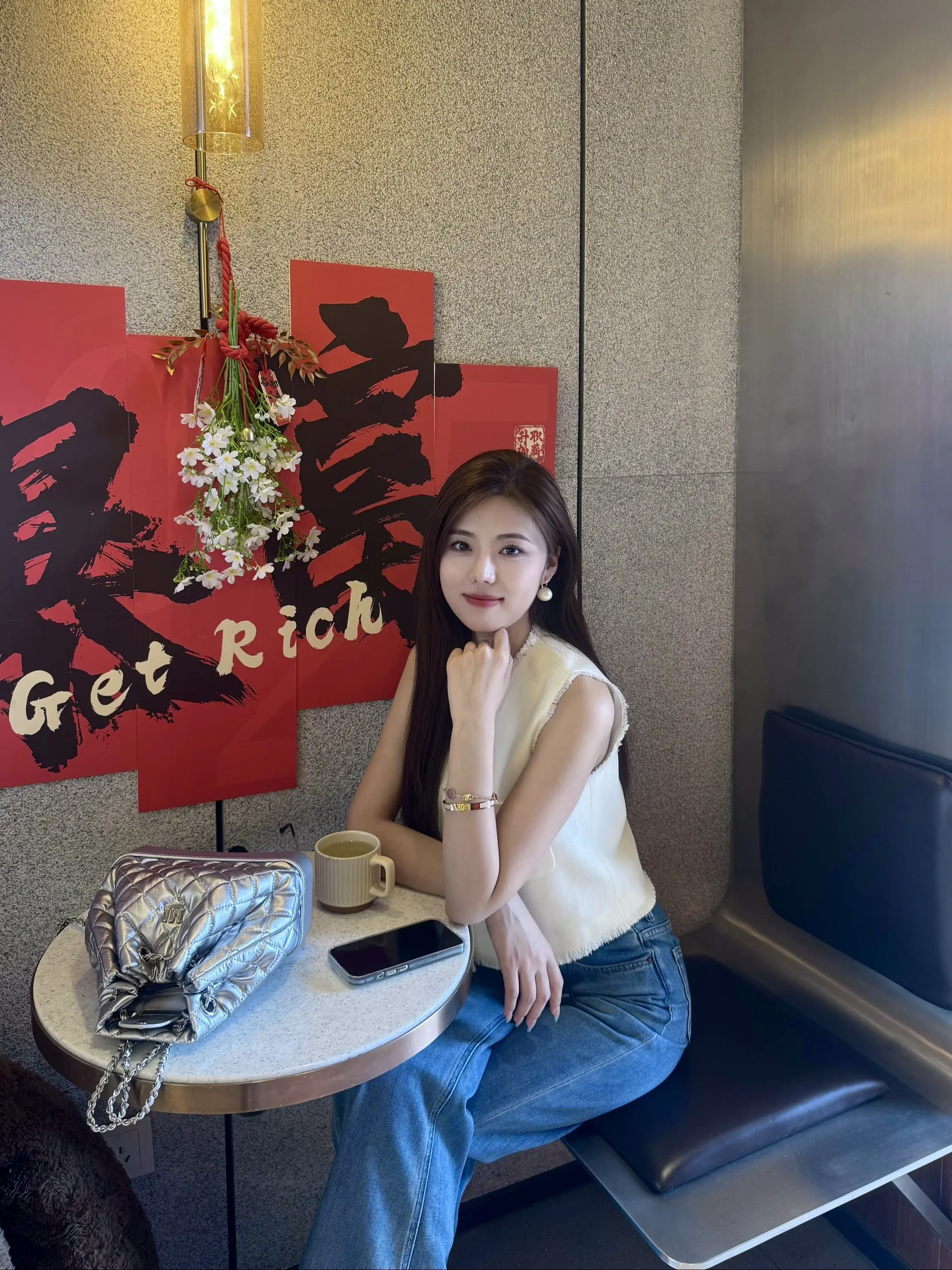 生活已经很累了 如果爱不能给人力量 反而产生消耗 那爱的意义是什么
