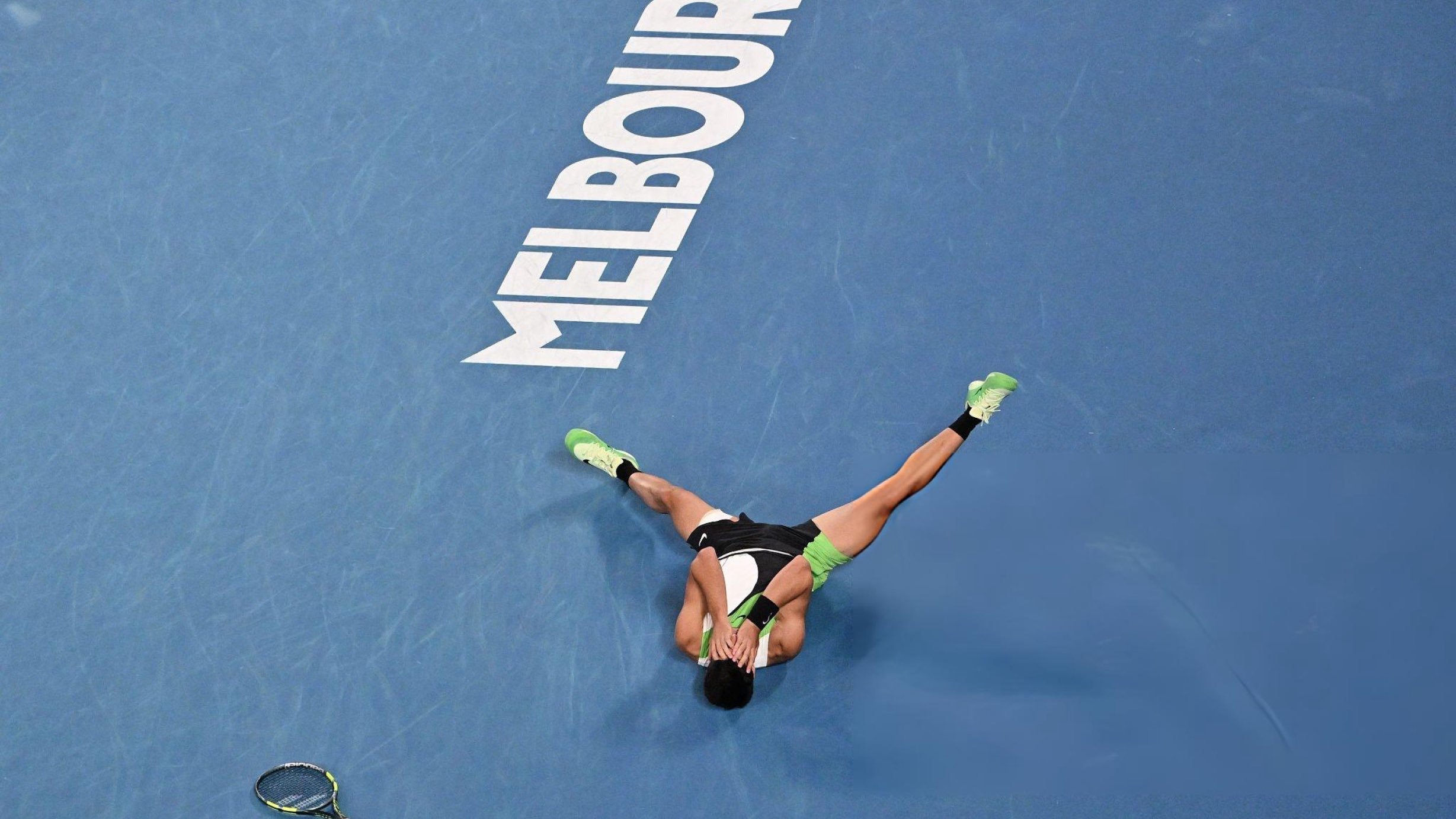 阿尔卡拉斯的全满贯时刻阿尔卡拉斯实现全满贯阿尔卡拉斯大满贯第7冠澳网2026网球