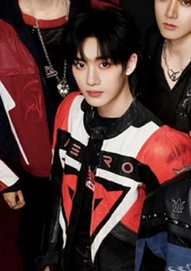 广州日报官宣时代少年团演唱会时代少年团官宣演唱会时代少年团 演唱会时代少年团加冠