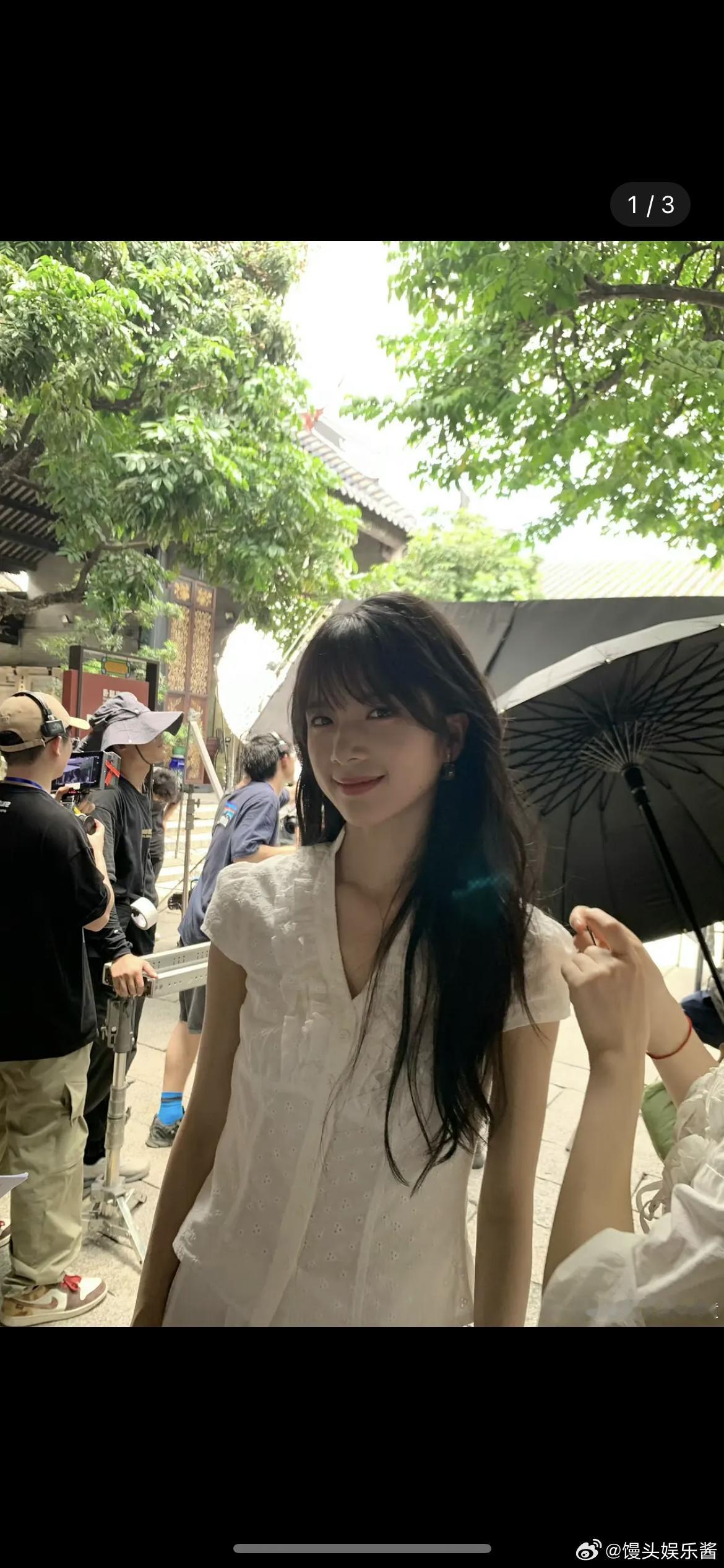 最适合李思潼的妆造终于出现了…感觉李思潼是那种草木系的女演员 