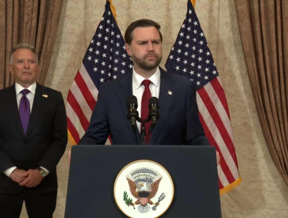 果然不出所料，美国和伊朗在巴基斯坦的谈判彻底谈崩了。从事后美方和伊方的表态中，我