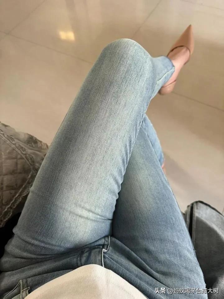 好喜欢这条牛仔裤呀