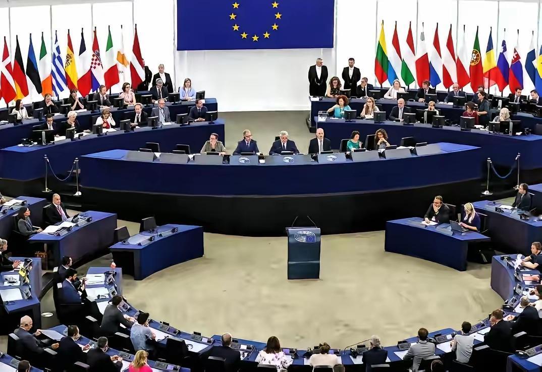 欧盟彻底吵翻！21:6撕裂对华政策，演的哪出大戏？

号称全球最团结的欧盟，这回