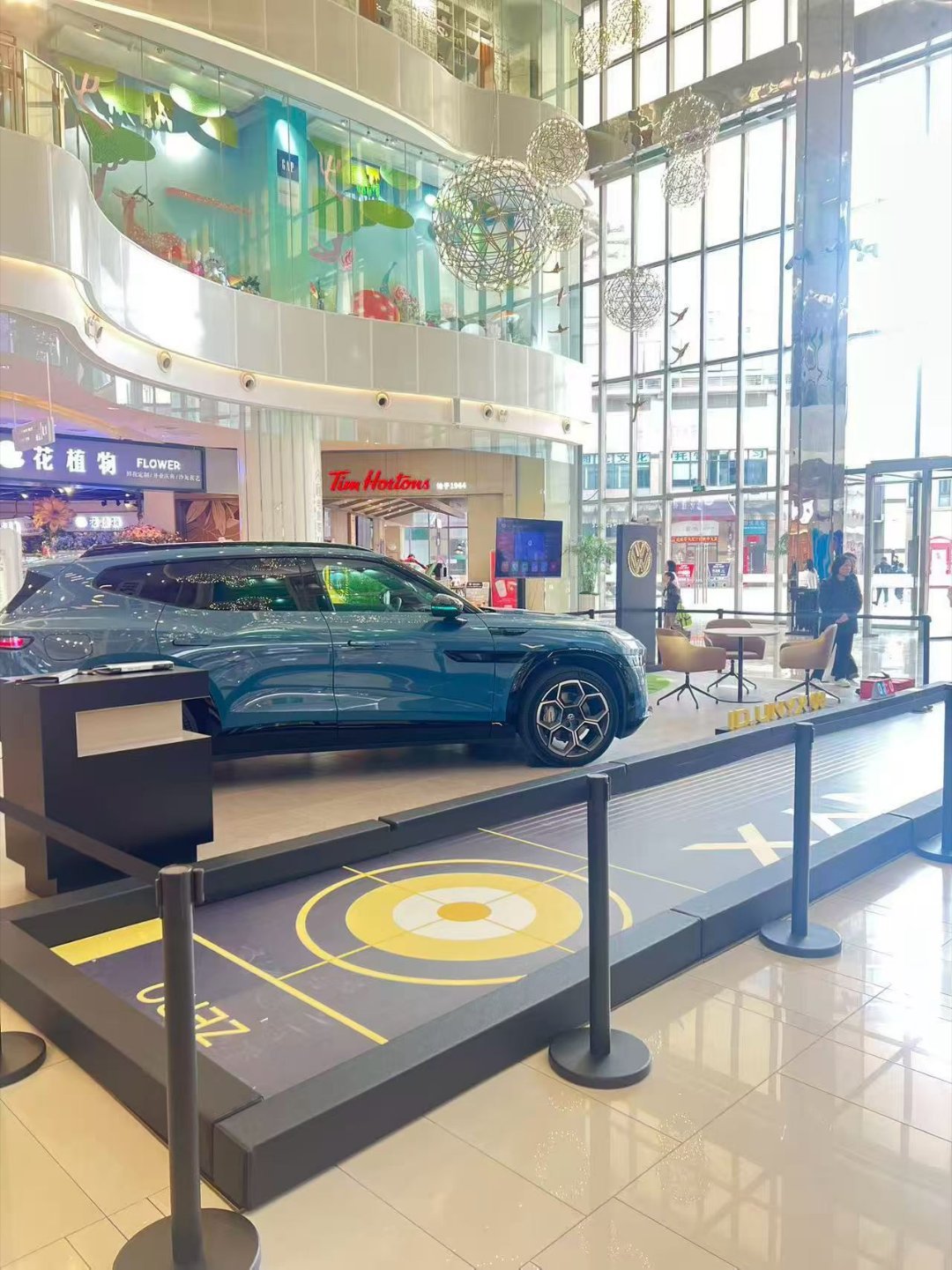 与众08，已经开始在全国各大商超铺天盖地的巡展和路演，福利多多，其乐无穷！譬如，