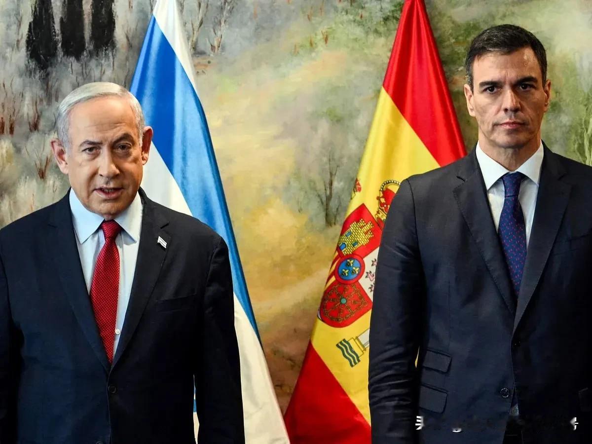🇪🇸🇮🇱西班牙已正式批准一项法令，对以色列实施全面武器禁运。该法令禁止所