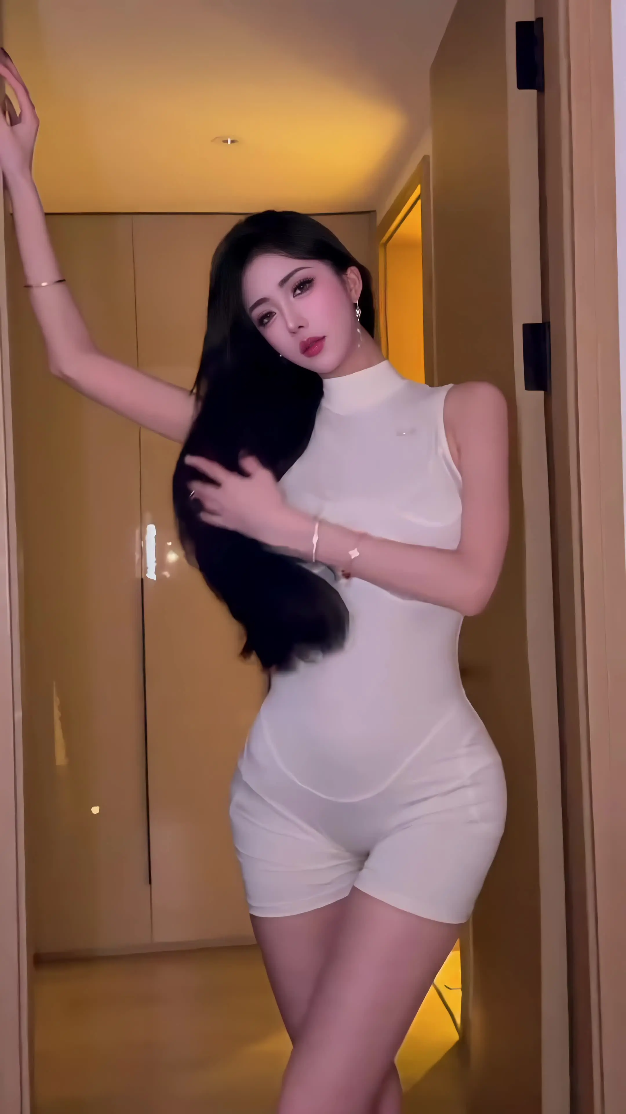 “怀疑男生都喜欢这类型”